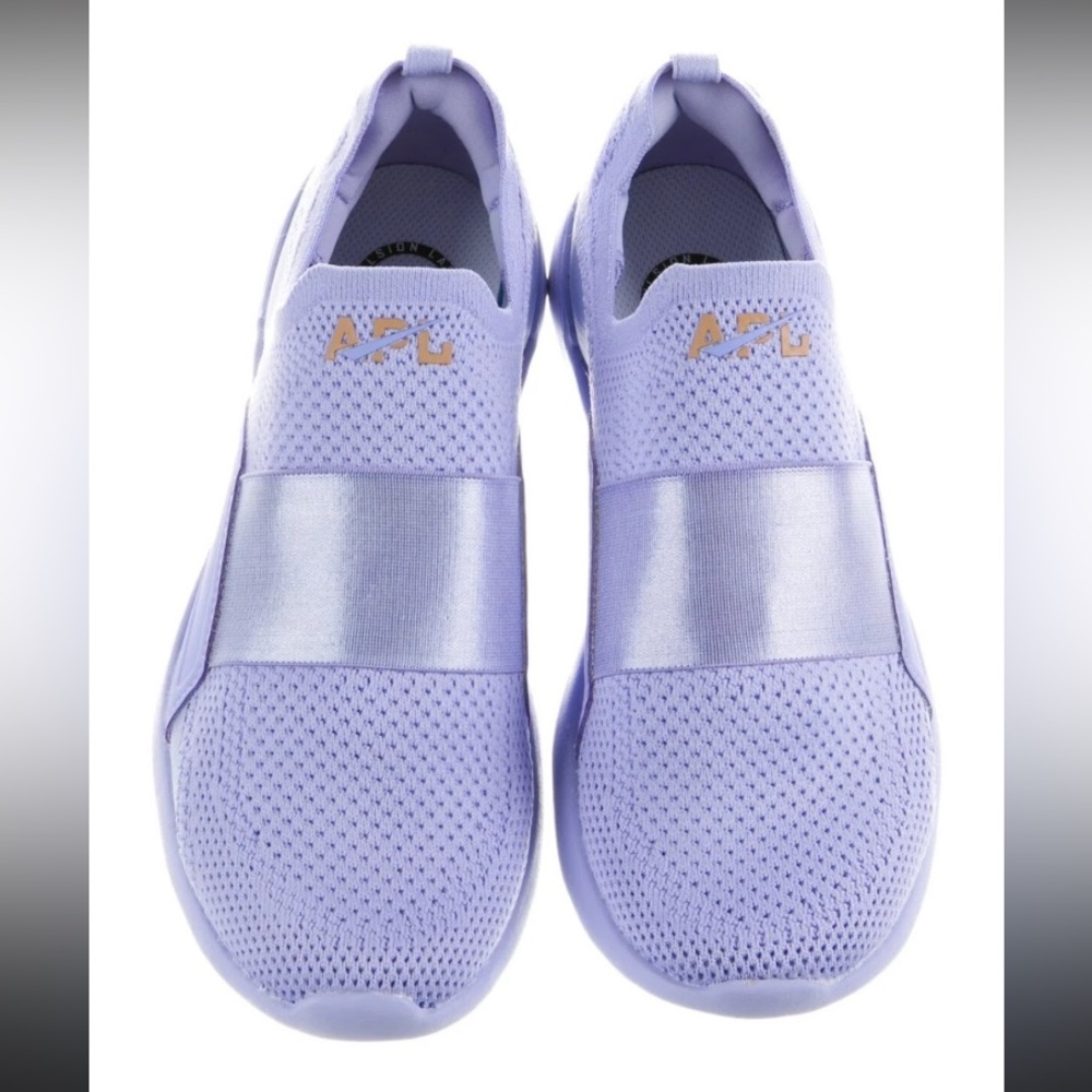 RARE HTF APL Techloom Bliss lilac color. Sz 9